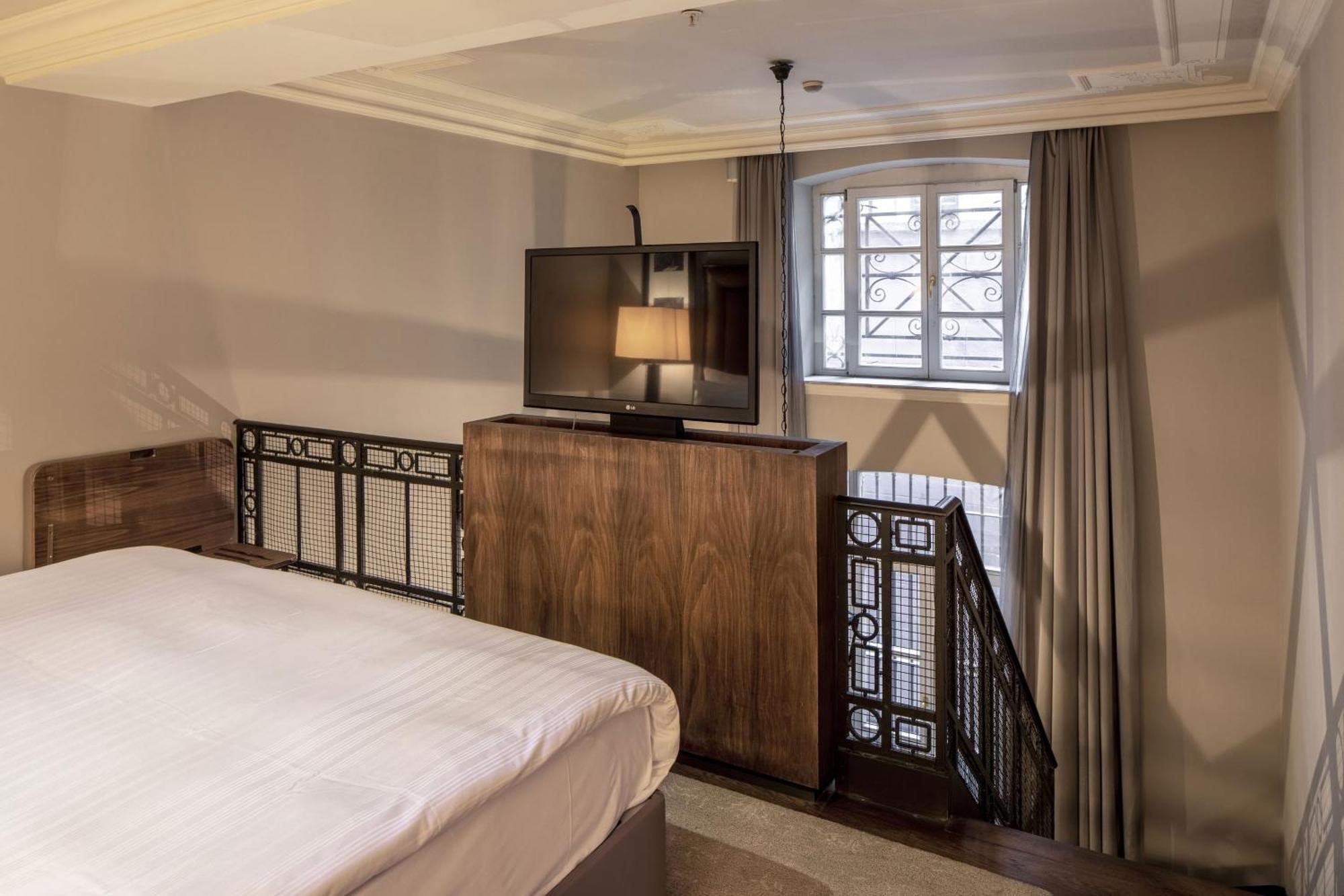 The Bank Hotel Istanbul, A Member Of Design Hotels Екстер'єр фото