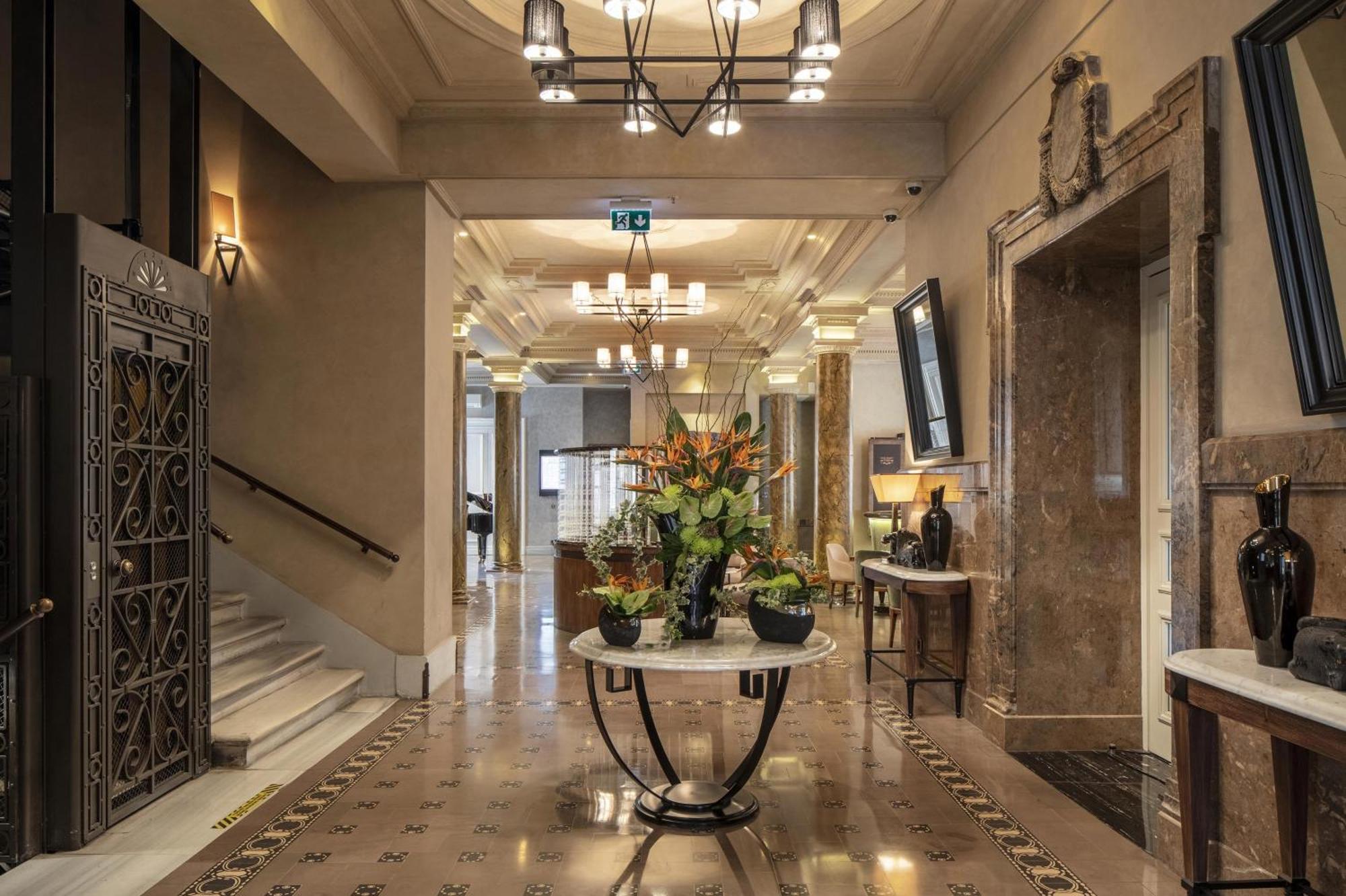 The Bank Hotel Istanbul, A Member Of Design Hotels Екстер'єр фото