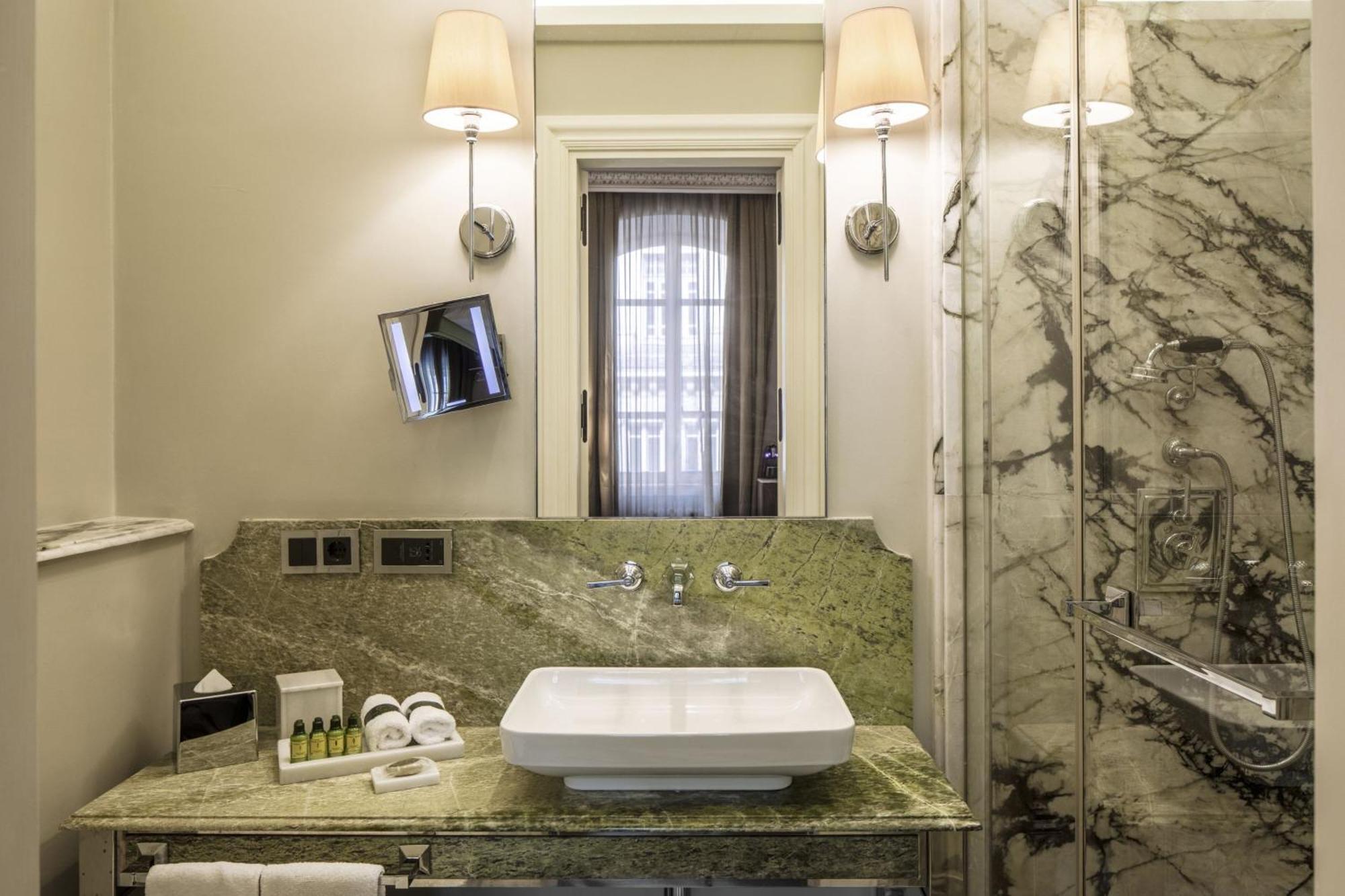 The Bank Hotel Istanbul, A Member Of Design Hotels Екстер'єр фото