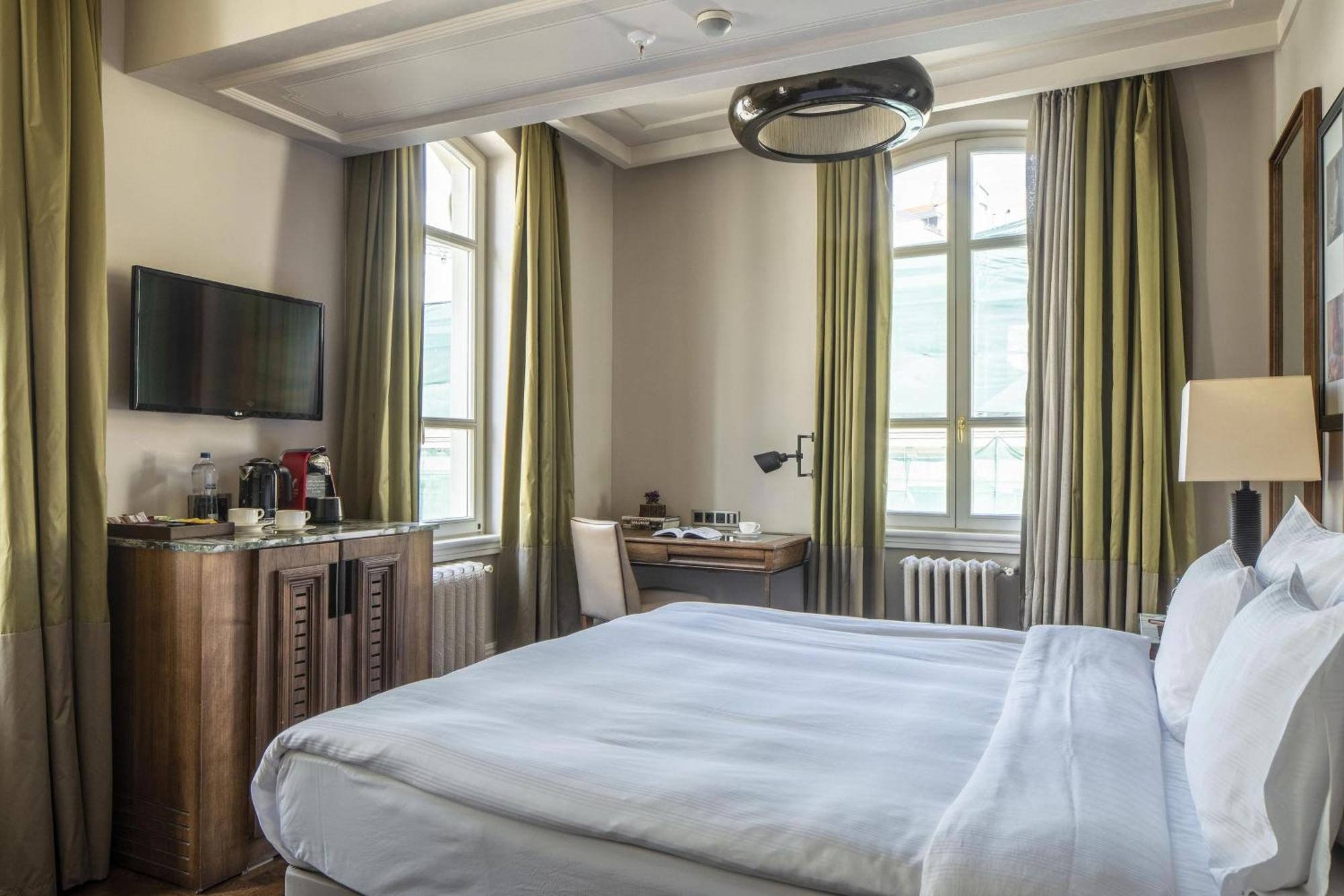 The Bank Hotel Istanbul, A Member Of Design Hotels Екстер'єр фото